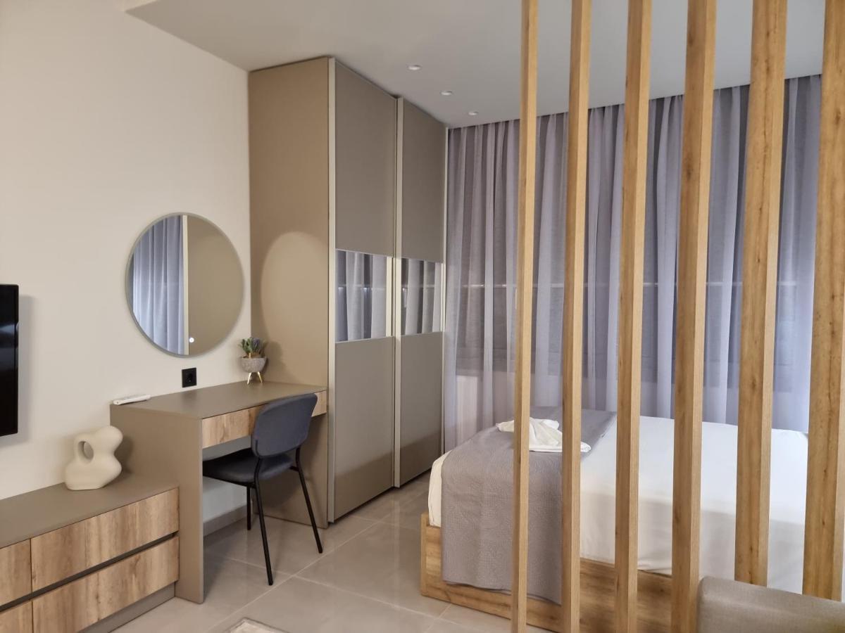 Iris City Center Premium Studio เทสซาโลนิกิ ภายนอก รูปภาพ